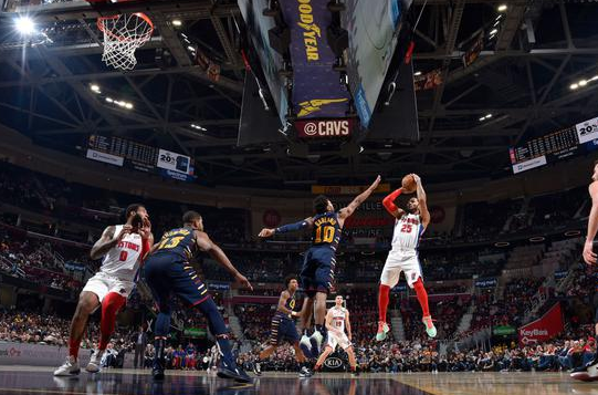 活塞客场以115-113险胜骑士5连败 罗斯24+7庄神23+20勒夫30+9+4 活塞客场以115-113险胜骑士5连败 罗斯24+7庄神23+20勒夫30+9+4