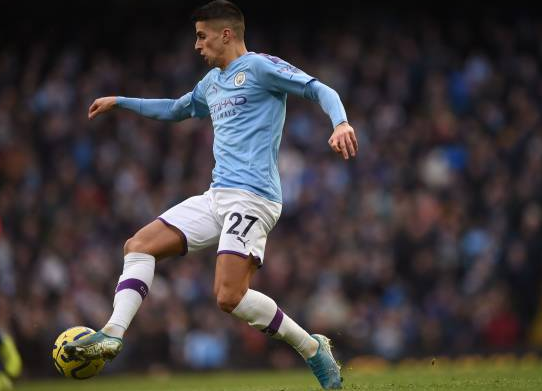 英超-曼城终场前乌龙2-2水晶宫 阿圭罗5分钟2球 英超-曼城终场前乌龙2-2水晶宫 阿圭罗5分钟2球