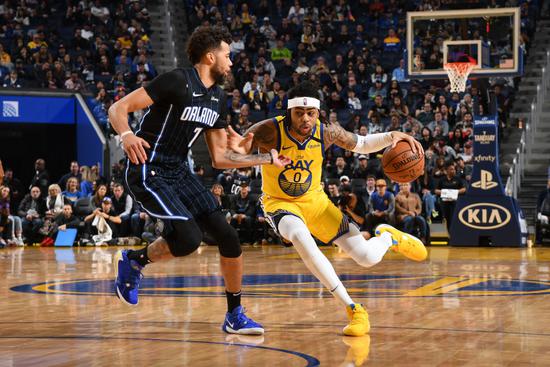 拉塞尔26分12助 帕斯卡尔20分9板 勇士109-95魔术结束10连败 拉塞尔26分12助 帕斯卡尔20分9板 勇士109-95魔术结束10连败