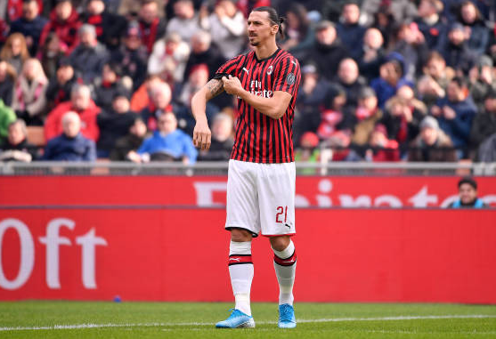 意甲-AC米兰3-2击败乌迪内斯 雷比奇梅开二度+绝杀 意甲-AC米兰3-2击败乌迪内斯 雷比奇梅开二度+绝杀