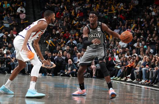 篮网主场以119-97战胜太阳 勒韦尔29+7艾顿25+17+5布克15中3 篮网主场以119-97战胜太阳 勒韦尔29+7艾顿25+17+5布克15中3