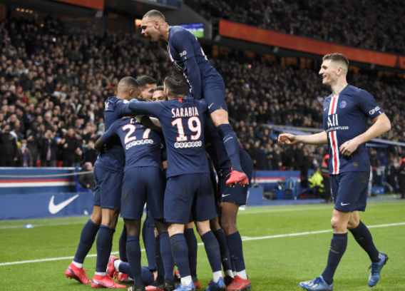 法甲-巴黎4-2击败里昂豪取各项赛事8连胜 天使姆巴佩破门 法甲-巴黎4-2击败里昂豪取各项赛事8连胜 天使姆巴佩破门