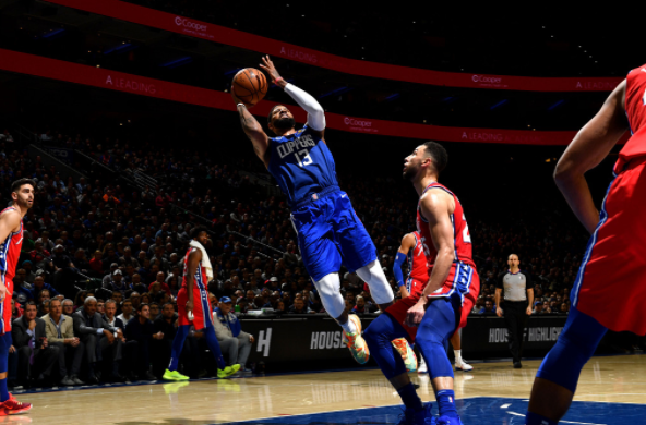 76人主场以110-103战胜快船 西蒙斯26+12+10莱纳德30+9乔治仅11分 76人主场以110-103战胜快船 西蒙斯26+12+10莱纳德30+9乔治仅11分