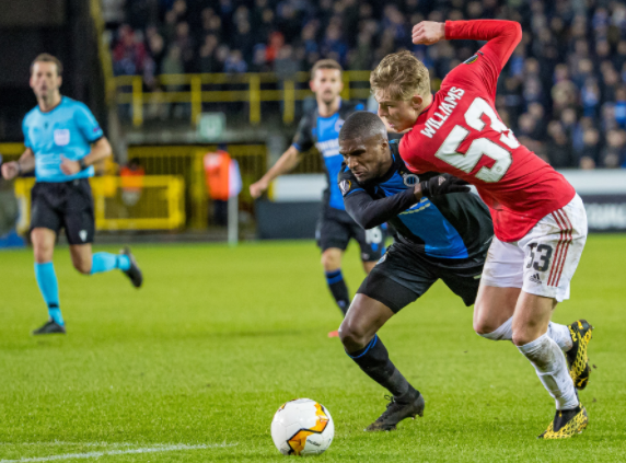 欧联-曼联客场1-1平布鲁日 马夏尔破门+远射中柱 欧联-曼联客场1-1平布鲁日 马夏尔破门+远射中柱