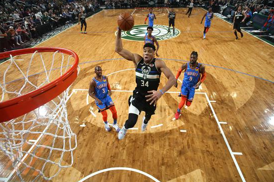 雄鹿主场以133-86大胜雷霆47分迎5连胜 字母哥三节32+13+6 保罗18+5 雄鹿主场以133-86大胜雷霆47分迎5连胜 字母哥三节32+13+6 保罗18+5