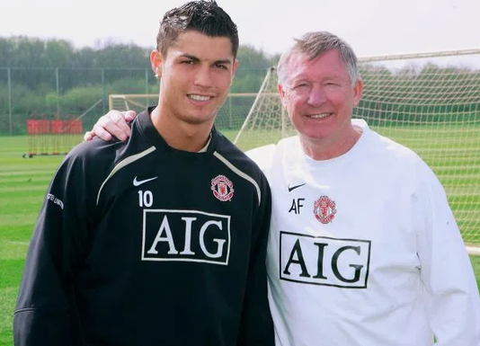 C罗03年为何选曼联?门德斯:只有弗格森相信他 不肯外租他 C罗03年为何选曼联?门德斯:只有弗格森相信他 不肯外租他