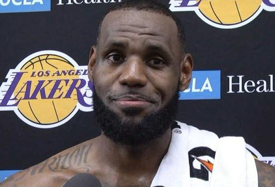 纽约时报:詹姆斯阿杜等将领到赛季90%薪水 其他球员拿到的均不足50% 纽约时报:詹姆斯阿杜等将领到赛季90%薪水 其他球员拿到的均不足50%