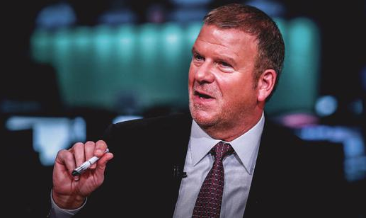 扛不住了!火箭老板:5月必须得复工 否则人民的精神会出问题 扛不住了!火箭老板:5月必须得复工 否则人民的精神会出问题