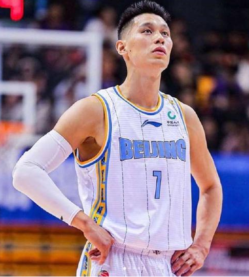 林书豪再为美国疫情捐100万美元 呼吁不要种族歧视 林书豪再为美国疫情捐100万美元 呼吁不要种族歧视