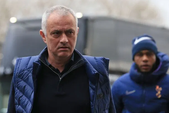 穆里尼奥今夏无法得到转会费引援 不卖凯恩孙兴慜 继续内部挖掘 穆里尼奥今夏无法得到转会费引援 不卖凯恩孙兴慜 继续内部挖掘