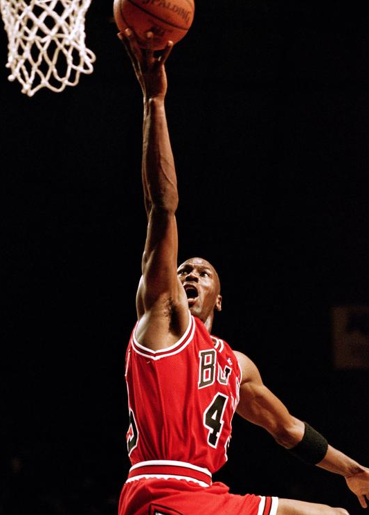 美媒:乔丹纪录片是对自己传奇的捍卫 精准狙击勒布朗地位 美媒:乔丹纪录片是对自己传奇的捍卫 精准狙击勒布朗地位