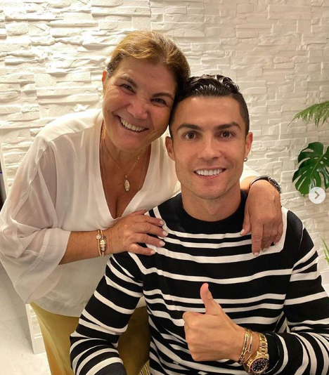 葡媒:C罗很可能无法及时重返尤文 私人飞机连续3次被拒 葡媒:C罗很可能无法及时重返尤文 私人飞机连续3次被拒