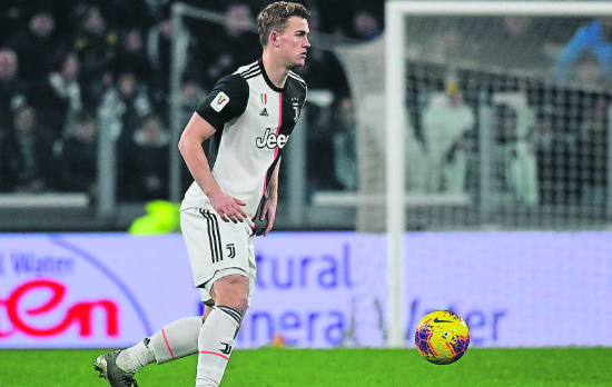 世界体育报:巴萨问价德里赫特 意甲霸主尤文推荐鲁加尼 世界体育报:巴萨问价德里赫特 意甲霸主尤文推荐鲁加尼