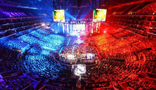 电竞深受年轻群体喜爱 但电竞入奥究竟难在哪里? 电竞深受年轻群体喜爱 但电竞入奥究竟难在哪里?