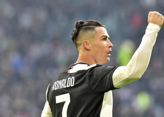 C罗确认无恙!尤文:全员最新一轮新冠肺炎检测均呈阴性 C罗确认无恙!尤文:全员最新一轮新冠肺炎检测均呈阴性