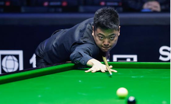 斯诺克冠军联赛中国一胜难求 梁文博将战塞尔比 斯诺克冠军联赛中国一胜难求 梁文博将战塞尔比