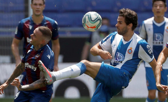 西甲-西班牙人1-3莱万特遭重启后首败 武磊首发表现平平 西甲-西班牙人1-3莱万特遭重启后首败 武磊首发表现平平