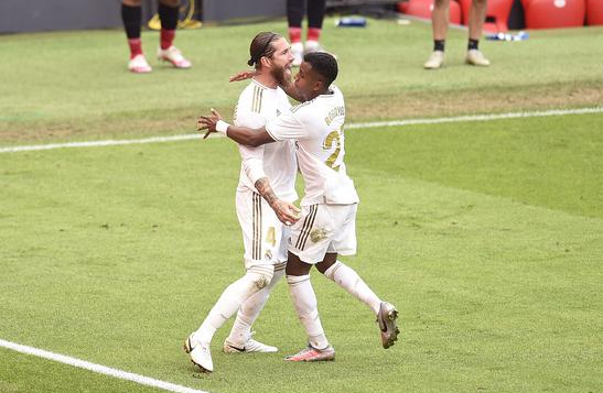 西甲-拉莫斯点球再次救主 皇马客场1-0胜毕尔巴鄂 西甲-拉莫斯点球再次救主 皇马客场1-0胜毕尔巴鄂