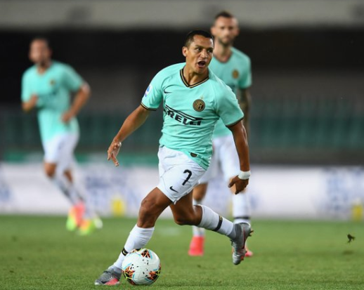 意甲-国际米兰客场2-2战平维罗纳 坎德雷瓦梅开二度 意甲-国际米兰客场2-2战平维罗纳 坎德雷瓦梅开二度