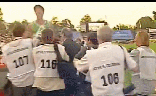 刘翔37岁生日 曾破世界纪录12秒88!14年神坛到人间