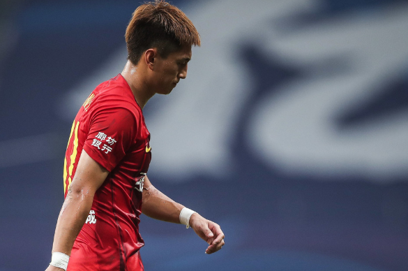 中超-10人华夏2-2永昌 高拉特造两球穆里奇献助攻 中超-10人华夏2-2永昌 高拉特造两球穆里奇献助攻