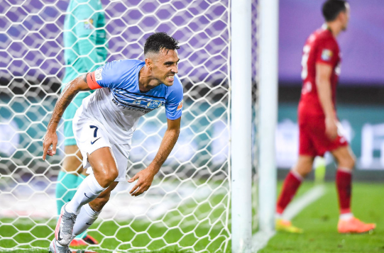 中超-富力1-1建业获赛季首分 扎哈维打入个人百球 中超-富力1-1建业获赛季首分 扎哈维打入个人百球