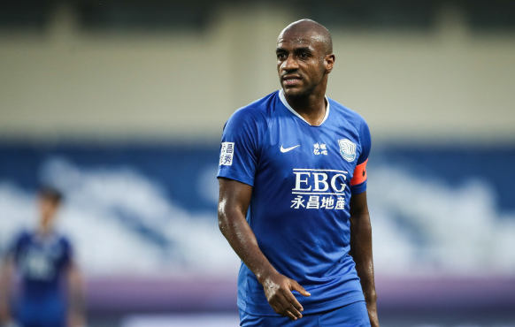 中超-卓尔2-1永昌 埃弗拉梅开二度穆里奇点射 中超-卓尔2-1永昌 埃弗拉梅开二度穆里奇点射