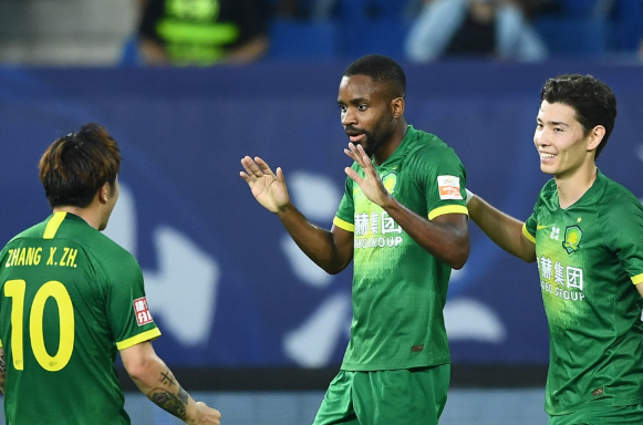 中超-国安5-2大胜重庆终结三轮不胜 巴坎布大四喜 中超-国安5-2大胜重庆终结三轮不胜 巴坎布大四喜