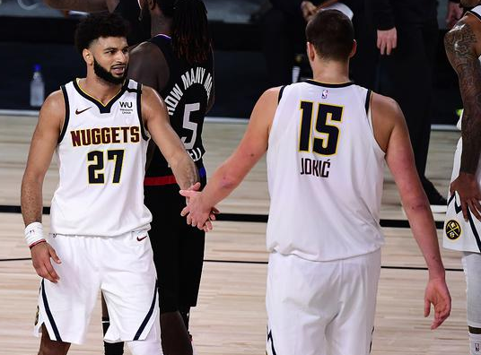 掘金104-89击沉快船晋级西决 约基奇16+22+13穆雷40分 掘金104-89击沉快船晋级西决 约基奇16+22+13穆雷40分