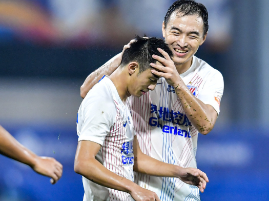 中超-彭欣力传射毕津浩破门 申花2-0富力晋级在望 中超-彭欣力传射毕津浩破门 申花2-0富力晋级在望