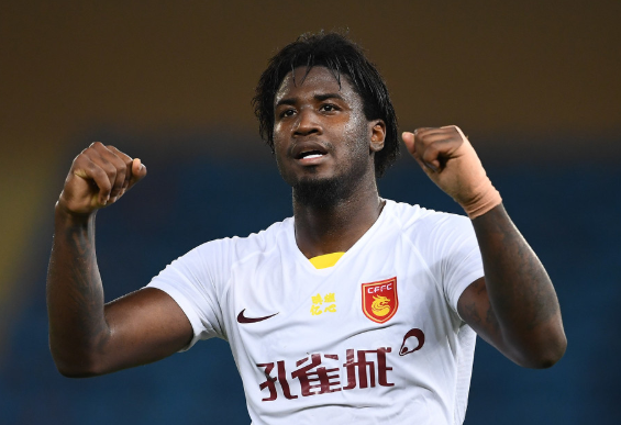 中超-华夏幸福2-0卓尔提前进争冠组 马尔康传射 中超-华夏幸福2-0卓尔提前进争冠组 马尔康传射