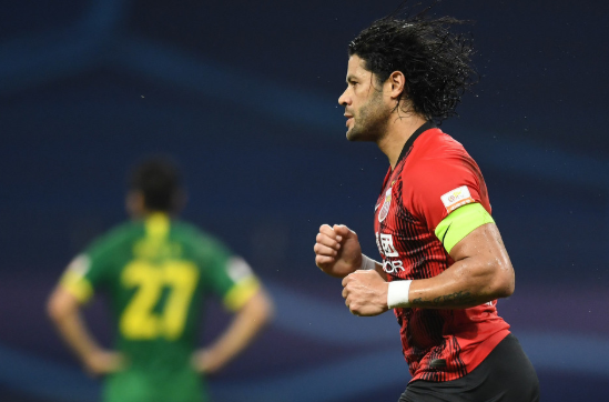 中超-上港1-0国安锁定第1 胡尔克点射洛佩斯丢单刀 中超-上港1-0国安锁定第1 胡尔克点射洛佩斯丢单刀