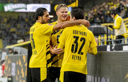 德甲-多特4-0大胜弗赖堡 哈兰德2射1传雷纳助攻帽子 德甲-多特4-0大胜弗赖堡 哈兰德2射1传雷纳助攻帽子