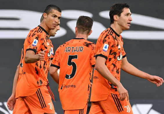 意甲-尤文4-1大胜斯佩齐亚 C罗复出替补双响莫拉塔献传射 意甲-尤文4-1大胜斯佩齐亚 C罗复出替补双响莫拉塔献传射