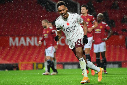 英超-曼联0-1负阿森纳 博格巴送点奥巴梅扬一击制胜 英超-曼联0-1负阿森纳 博格巴送点奥巴梅扬一击制胜