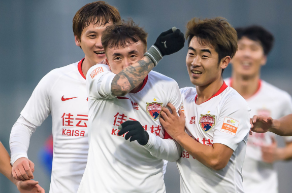 中超-深足2-0战胜黄海 普雷西亚多破门王永珀建功 中超-深足2-0战胜黄海 普雷西亚多破门王永珀建功