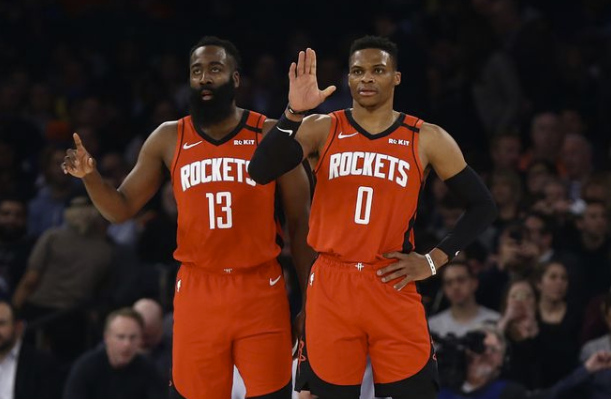 又不走了?曝哈登想留在火箭 将带领球队征战新赛季 又不走了?曝哈登想留在火箭 将带领球队征战新赛季