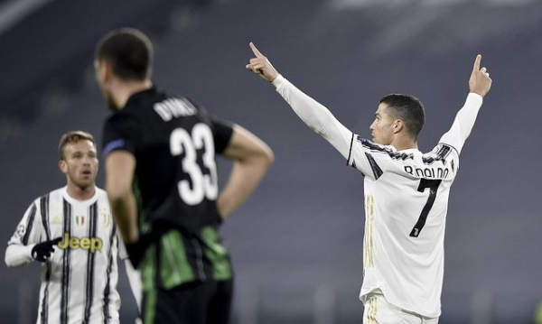 欧冠-C罗远射莫拉塔92分钟绝杀 尤文图斯2-1提前出线 欧冠-C罗远射莫拉塔92分钟绝杀 尤文图斯2-1提前出线