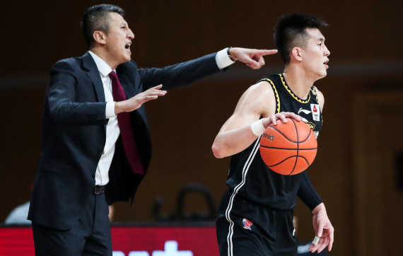 CBA-辽宁102-96力克广州 郭艾伦27+7西蒙斯首秀14分 CBA-辽宁102-96力克广州 郭艾伦27+7西蒙斯首秀14分