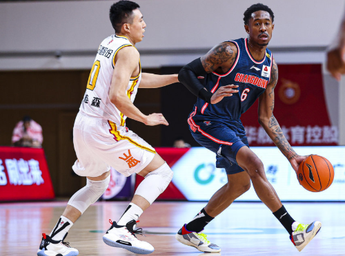 CBA-广东130-91山西取10连胜 马尚27分富兰克林20+10+8 CBA-广东130-91山西取10连胜 马尚27分富兰克林20+10+8