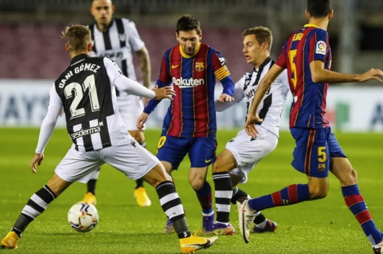 西甲-梅西一击制胜朗格莱失空门 巴萨1-0莱万特 西甲-梅西一击制胜朗格莱失空门 巴萨1-0莱万特