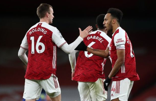 英超-阿森纳1-1南安普顿六轮不胜 奥巴梅扬破球荒铁卫染红 英超-阿森纳1-1南安普顿六轮不胜 奥巴梅扬破球荒铁卫染红