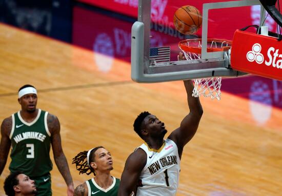 季前赛-鹈鹕127-113击败雄鹿 锡安31+9 鲍尔19+8 米德尔顿29分 季前赛-鹈鹕127-113击败雄鹿 锡安31+9 鲍尔19+8 米德尔顿29分