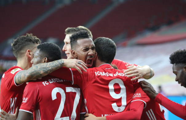 德甲-拜仁2-1药厂重回德甲榜首 莱万双响基米希复出献绝杀助攻 德甲-拜仁2-1药厂重回德甲榜首 莱万双响基米希复出献绝杀助攻