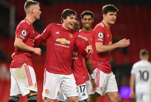 英超-曼联6-2大胜利兹联升至积分榜第3名 B费小麦都2射1传 英超-曼联6-2大胜利兹联升至积分榜第3名 B费小麦都2射1传