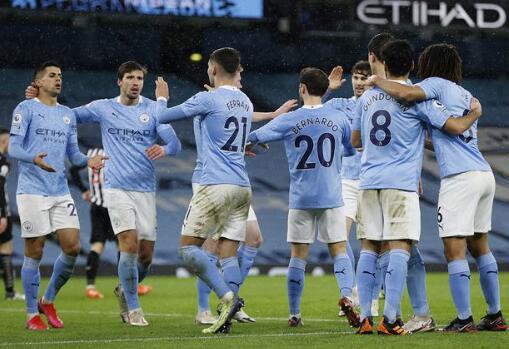 英超-曼城2-0完胜纽卡斯尔 斯特林助攻托雷斯破门 英超-曼城2-0完胜纽卡斯尔 斯特林助攻托雷斯破门