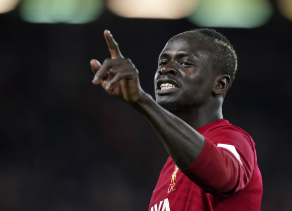 英超-利物浦1-1战平西布朗继续领跑 马内破门救主 英超-利物浦1-1战平西布朗继续领跑 马内破门救主