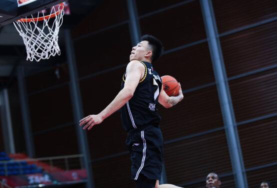 CBA-辽宁122-109击败山东取7连胜 梅奥轰32分哈德森空砍27+17+11 CBA-辽宁122-109击败山东取7连胜 梅奥轰32分哈德森空砍27+17+11