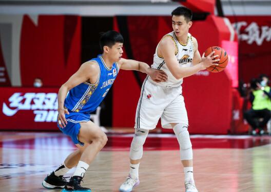 CBA-辽宁112-119憾负江苏止7连胜 郭艾伦缺席赵继伟空砍30+7 CBA-辽宁112-119憾负江苏止7连胜 郭艾伦缺席赵继伟空砍30+7