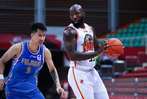 CBA-吉林117-110力克福建取3连胜 琼斯35+13+6姜宇星19+7 CBA-吉林117-110力克福建取3连胜 琼斯35+13+6姜宇星19+7